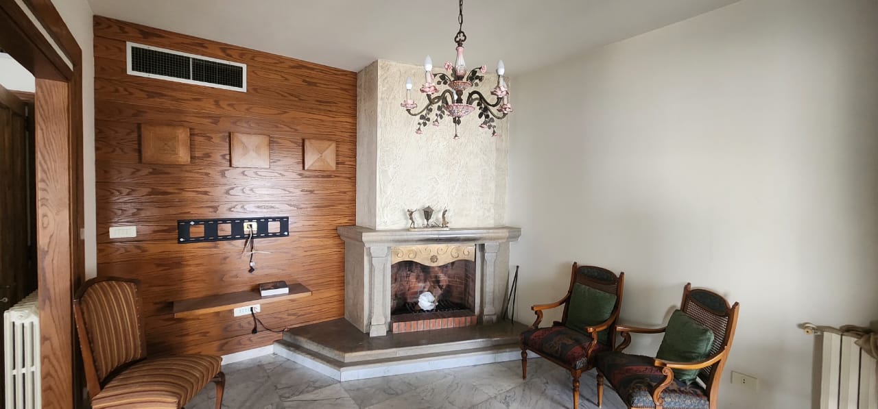 Apartment for rent in Biakout - شقة للإيجار في بياقوت GM220AJ