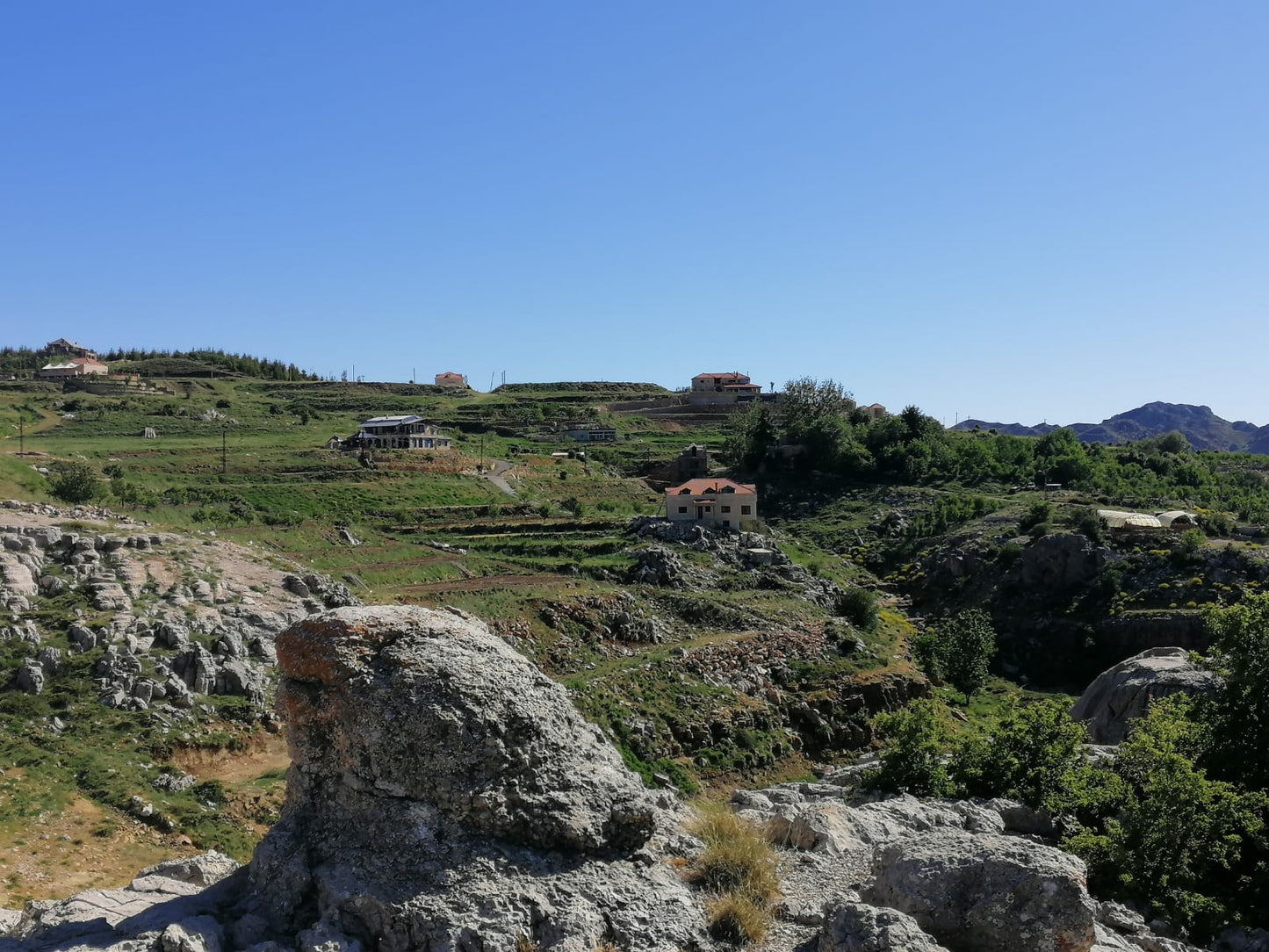 GMK169SZ - Land For Sale In Laklouk - أرض للبيع في اللقلوق