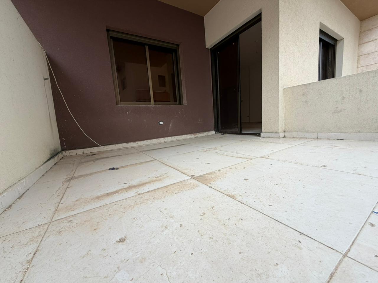 GMB122JC - Apartment For Rent In Blat - شقة للإيجار في بلاط