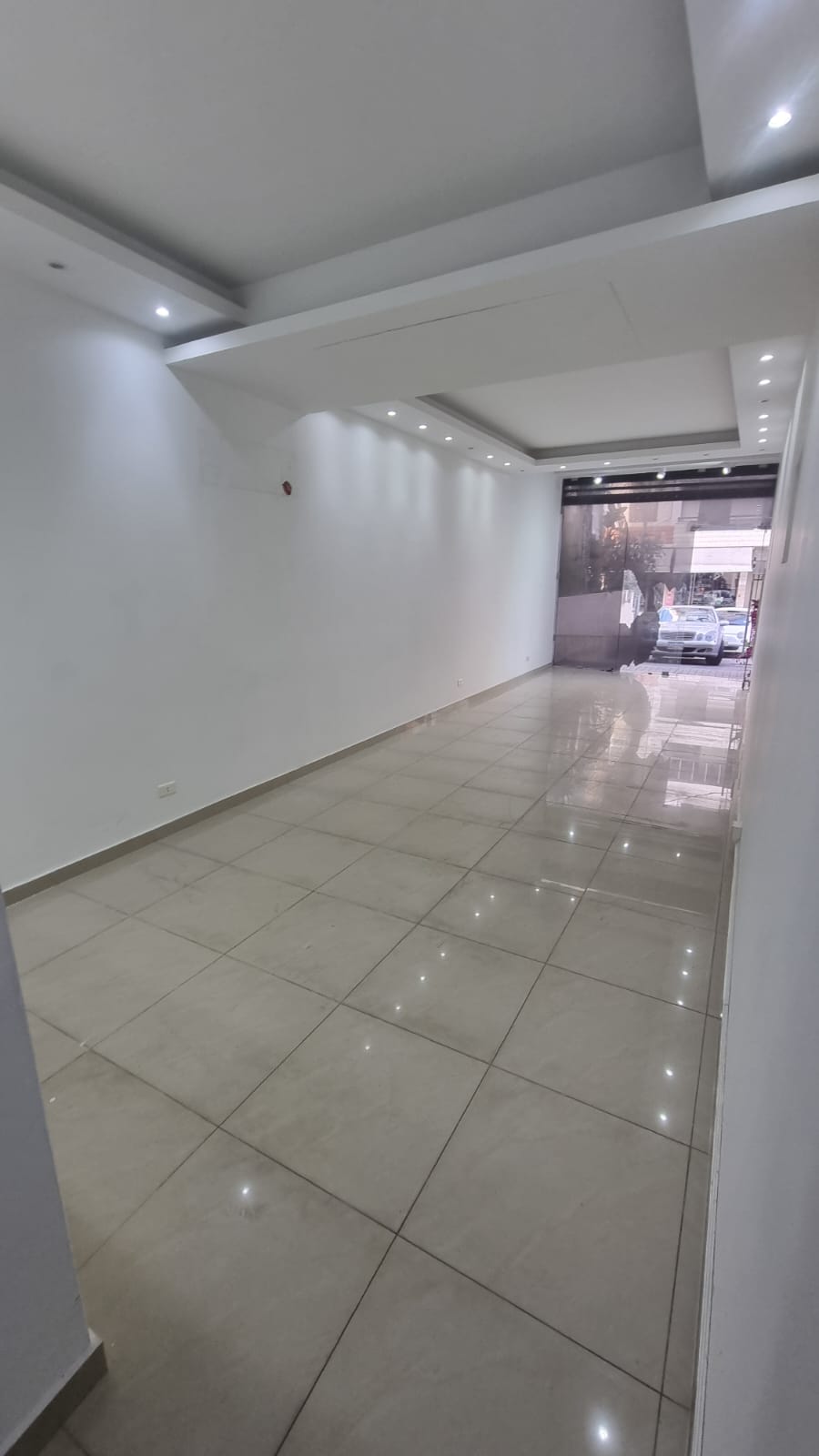 GMC455R Shop for rent in Zalka - محل للإيجار في الزلقا