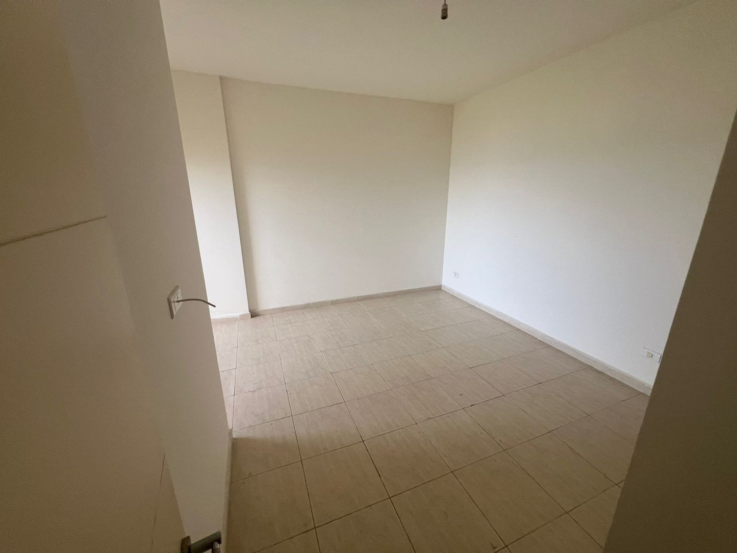 GMK126EN Apartment for sale in Bouar - شقة للبيع في البوار