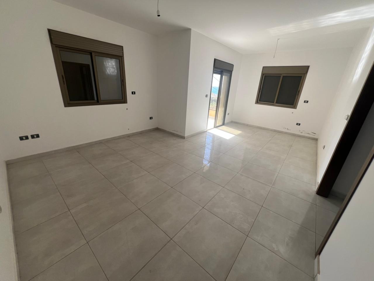 GMK127EN Apartment for sale in Bouar - شقة للبيع في البوار