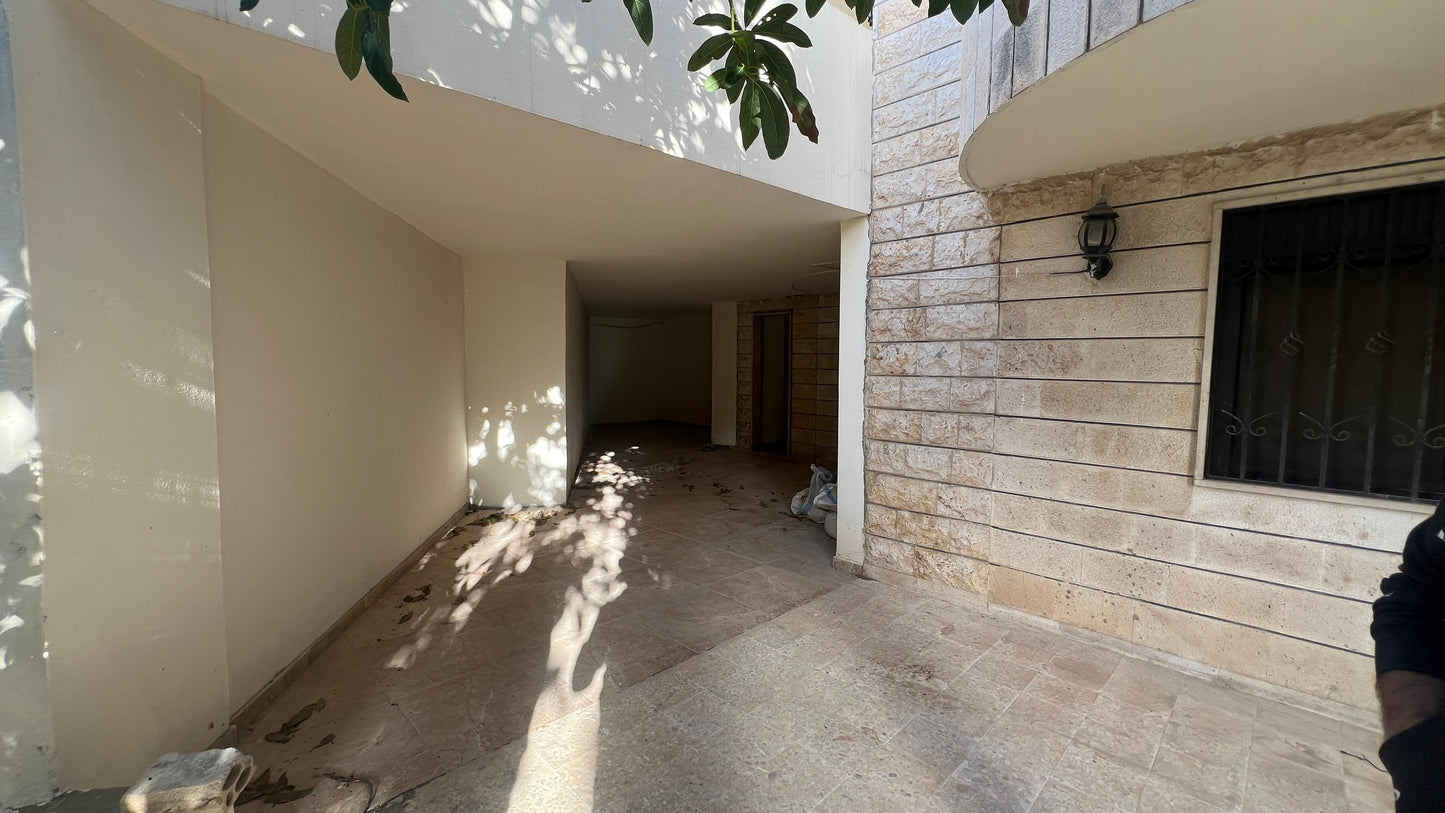 GMB105JS - Duplex For Sale In Blat - شقة دوبلكس للبيع في بلاط