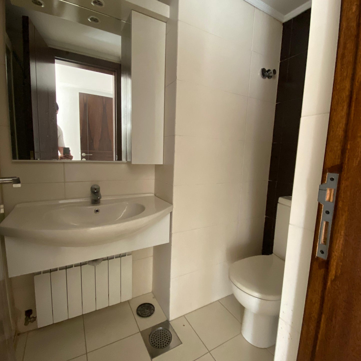 GMK166YA - Apartment For Sale In Haret Sakher - شقة للبيع في حارة صخر