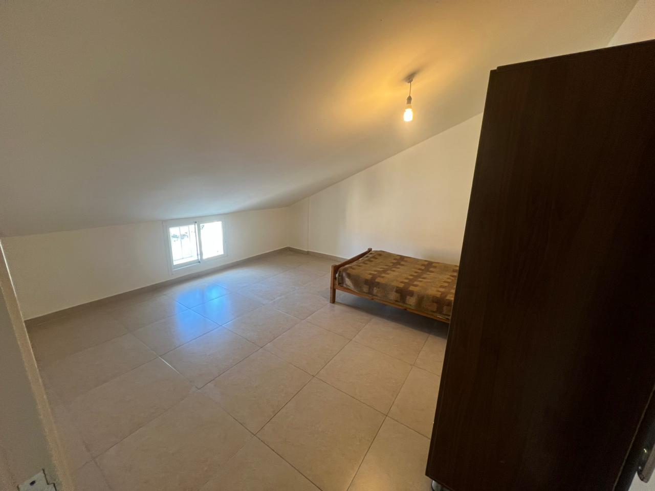 GMB122EC - Roof For Rent In Gherfin - روف للإيجار في غرفين