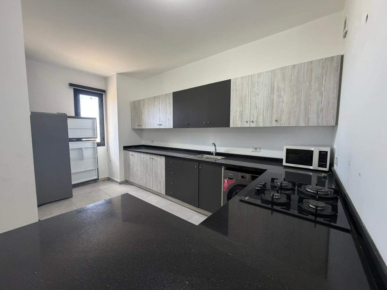 GMB142JC - Apartment For Rent In Blat - شقة للإيجار في بلاط