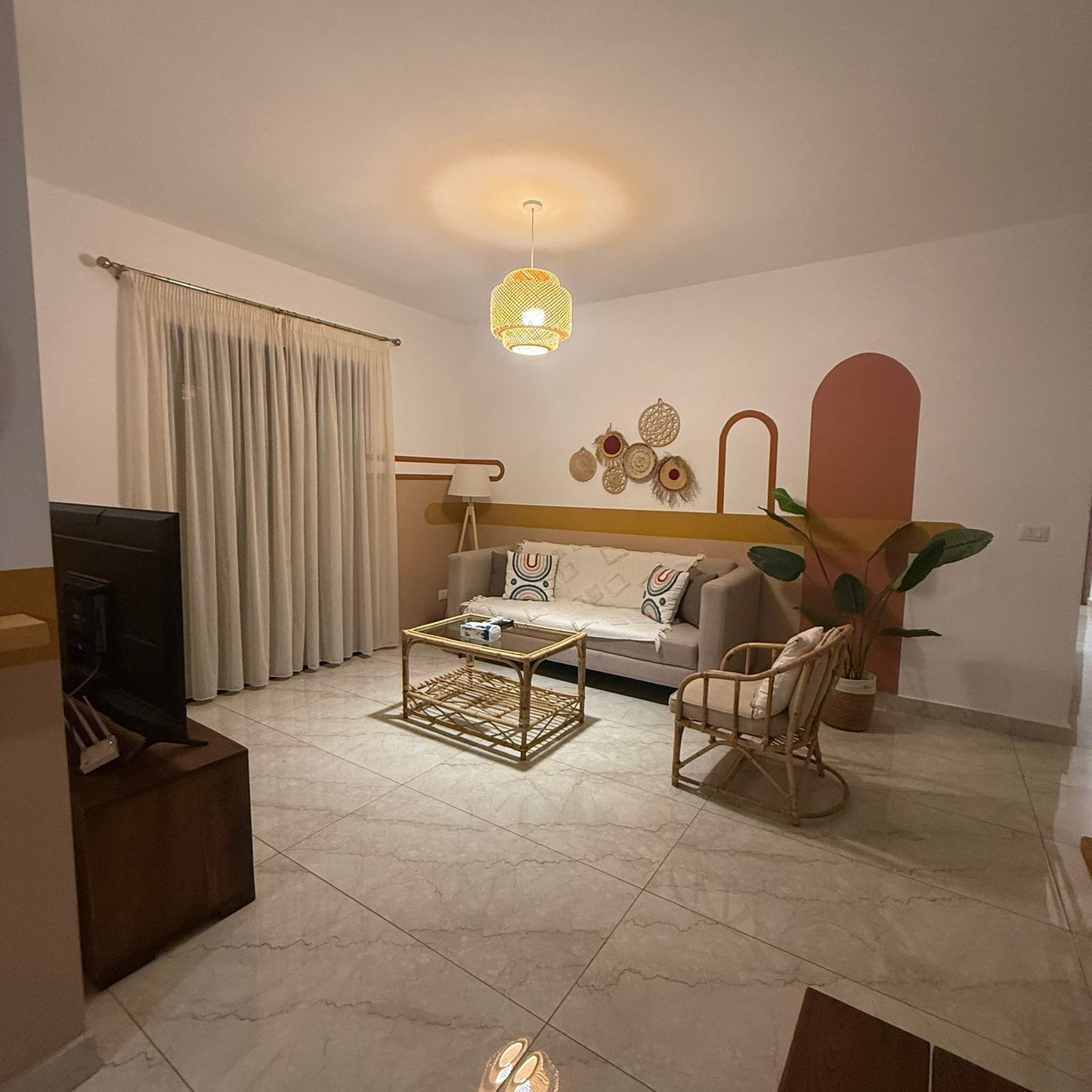 GMB201SA Apartment for rent in Batroun - شقة للإيجار في البترون