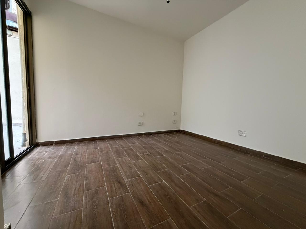 GMB147JC - Apartment For Sale In Mastita - شقة للبيع في مستيتا