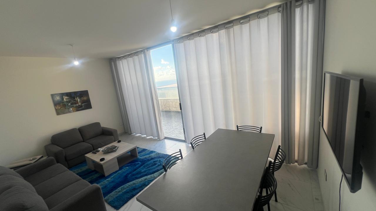 GMB112JS - Apartment For Sale In Blat - شقة للبيع في بلاط