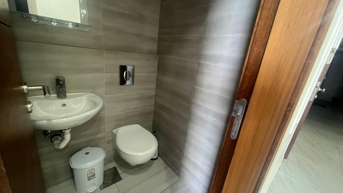 GMB112JS - Apartment For Sale In Blat - شقة للبيع في بلاط