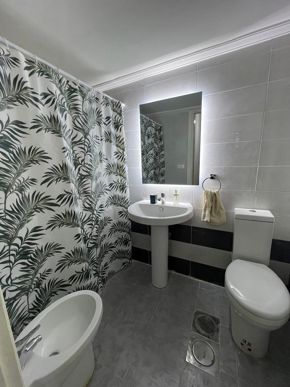 GMB200SZ - Apartment For Sale In Blat - شقة للبيع في بلاط