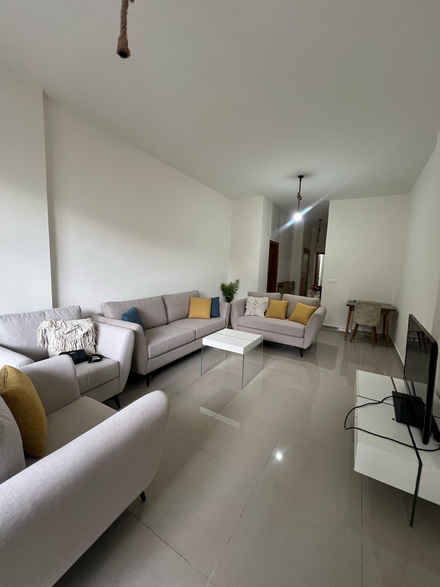 GMB200SZ - Apartment For Sale In Blat - شقة للبيع في بلاط