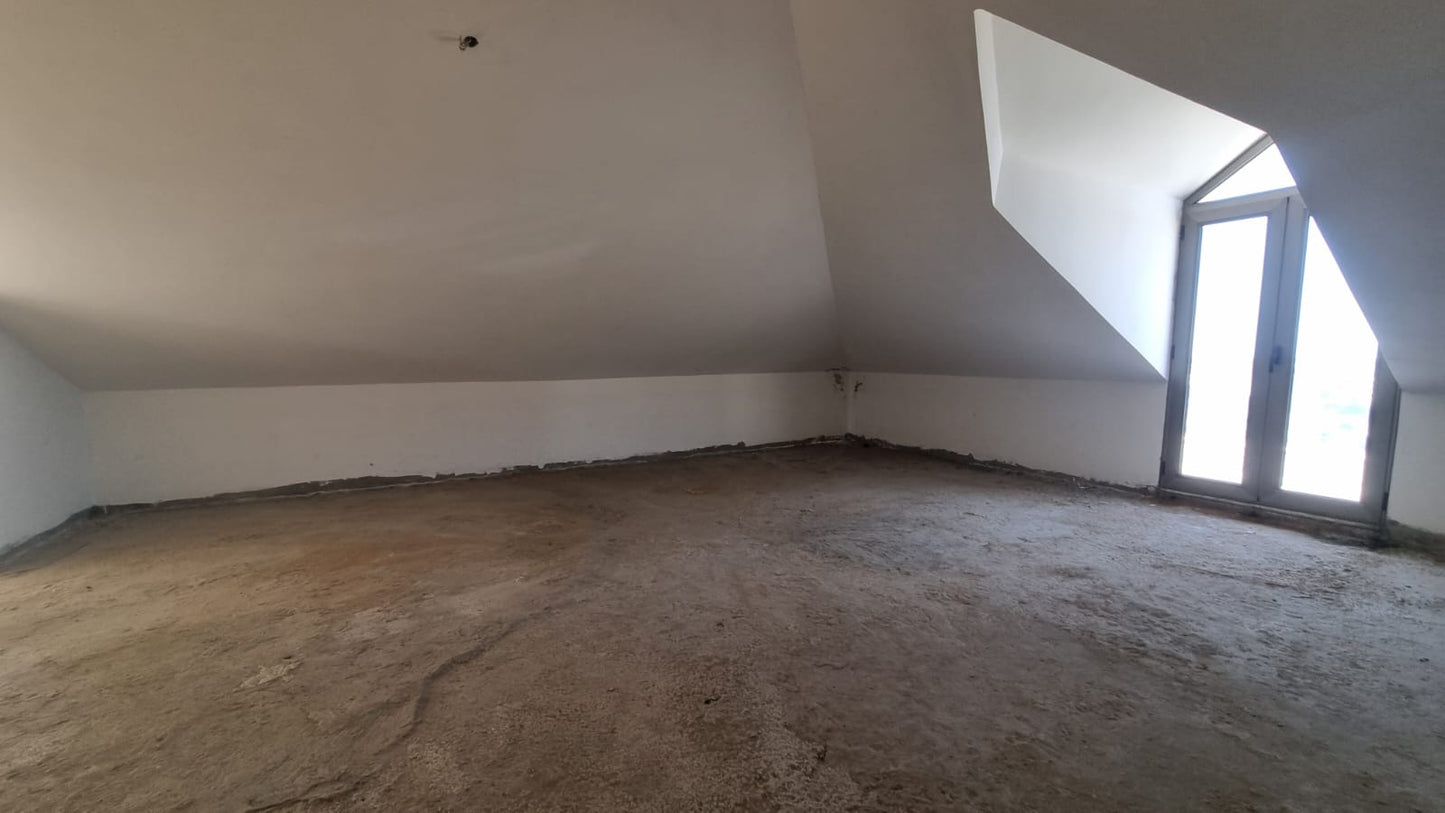 GMC248MAN Duplex for sale in Mazraat Yachouh - دوبلكس للبيع