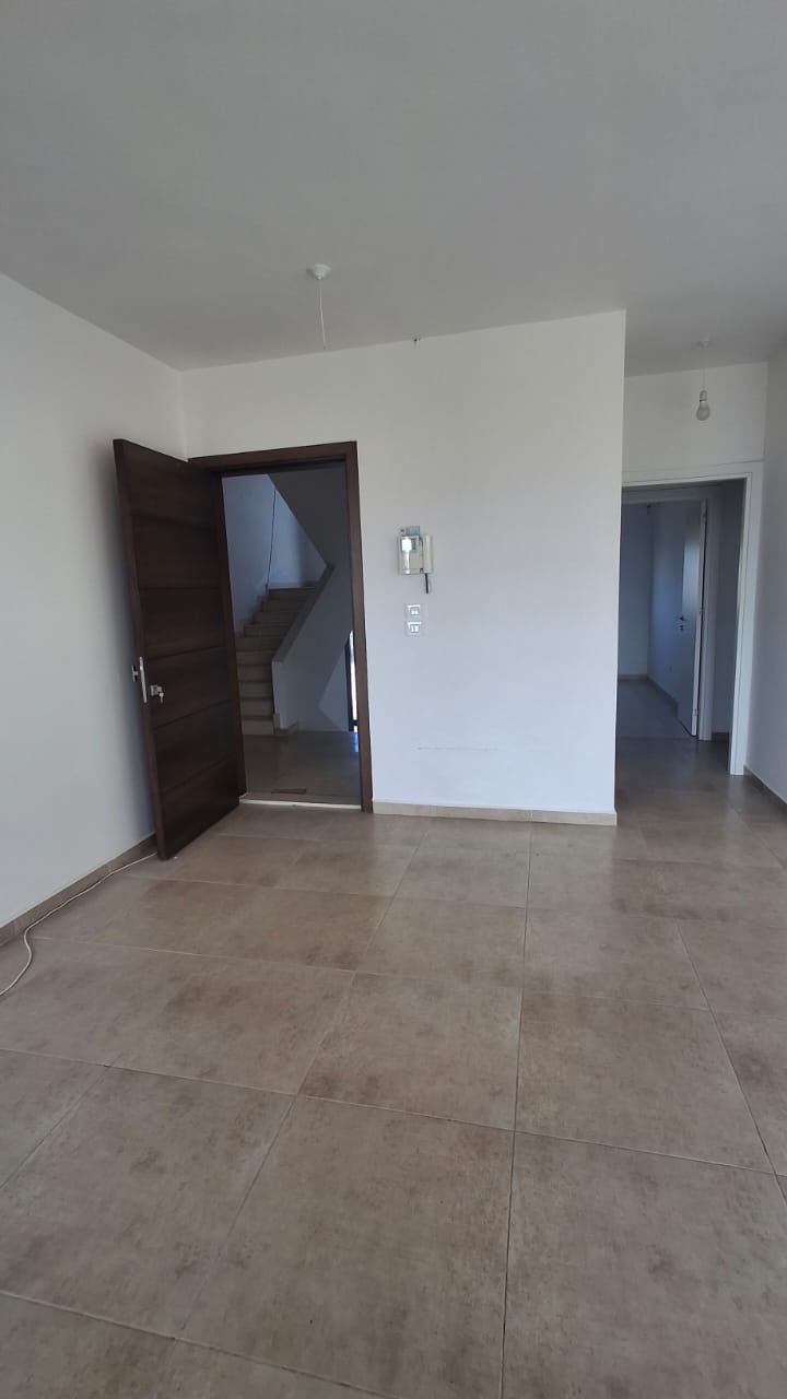 GMB108EM - Duplex For Rent In Hosrayel - دوبلكس للإيجار في حصرايل