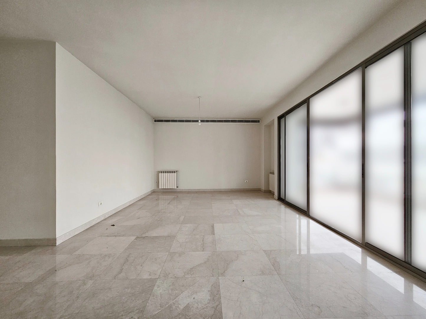 GMC162LG Apartment for sale in Achrafieh - شقة للبيع في الأشرفية