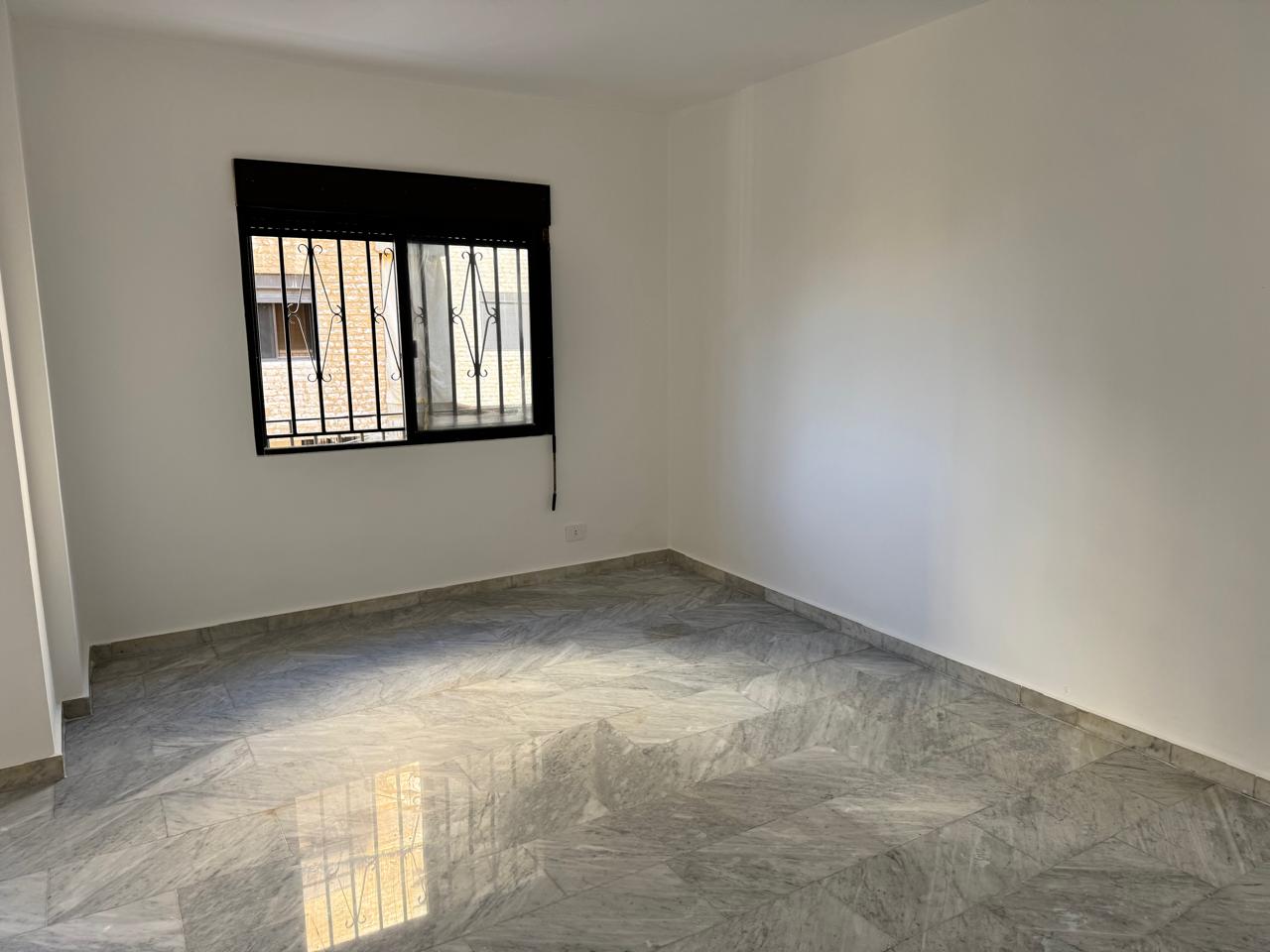 GMK280YAJ - Apartment For Sale In Jeita , Ain El Rihanneh - شقة للبيع