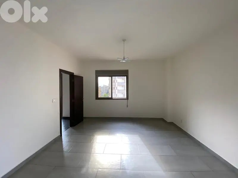 GMK110MM -Apartment for rent in Haret Sakher - شقة للإيجار في حارة صخر