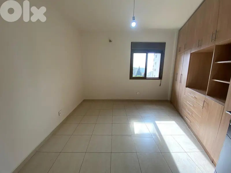 GMK110MM -Apartment for rent in Haret Sakher - شقة للإيجار في حارة صخر