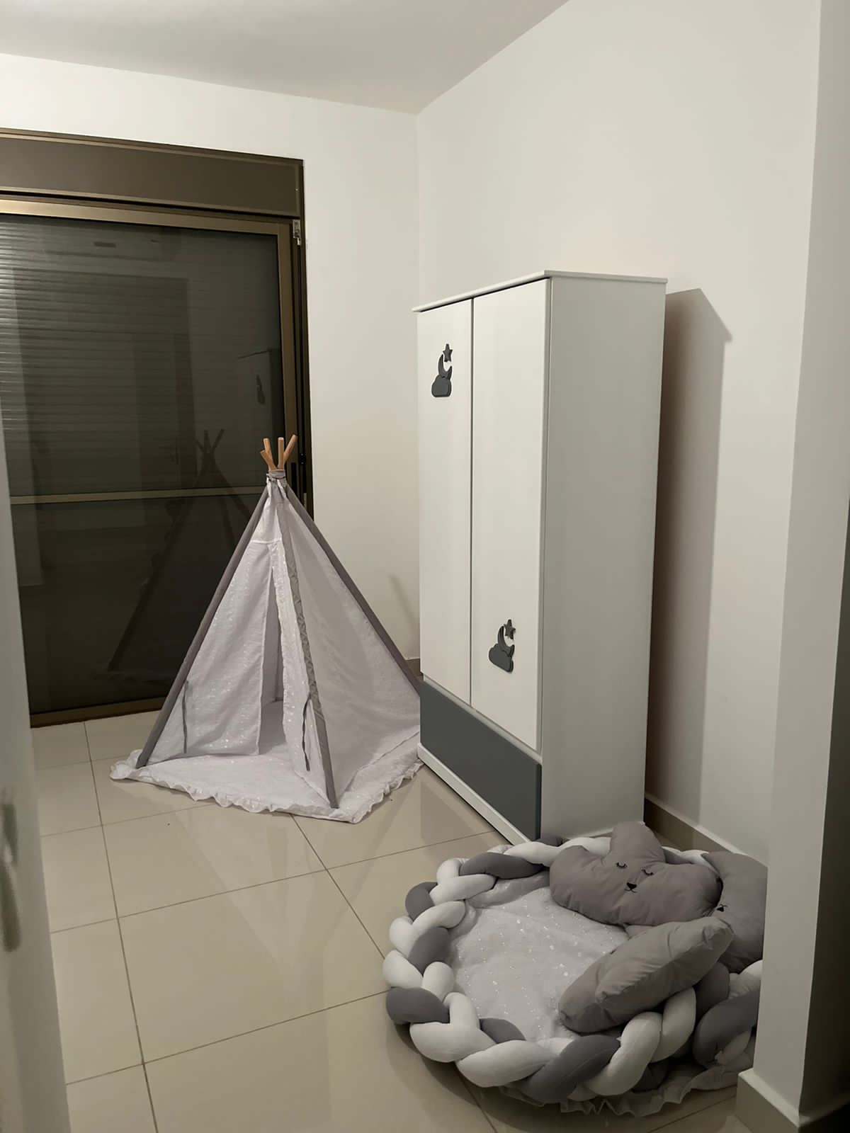 Apartment for sale in Dbayeh - شقة للبيع في ضبية