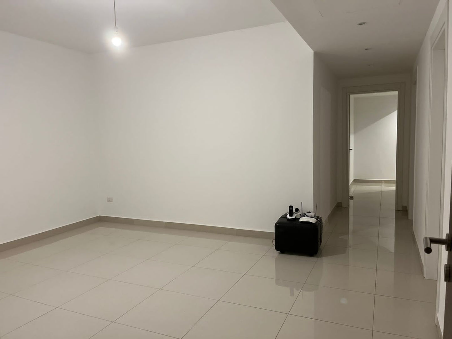 Apartment for sale in Dbayeh - شقة للبيع في ضبية