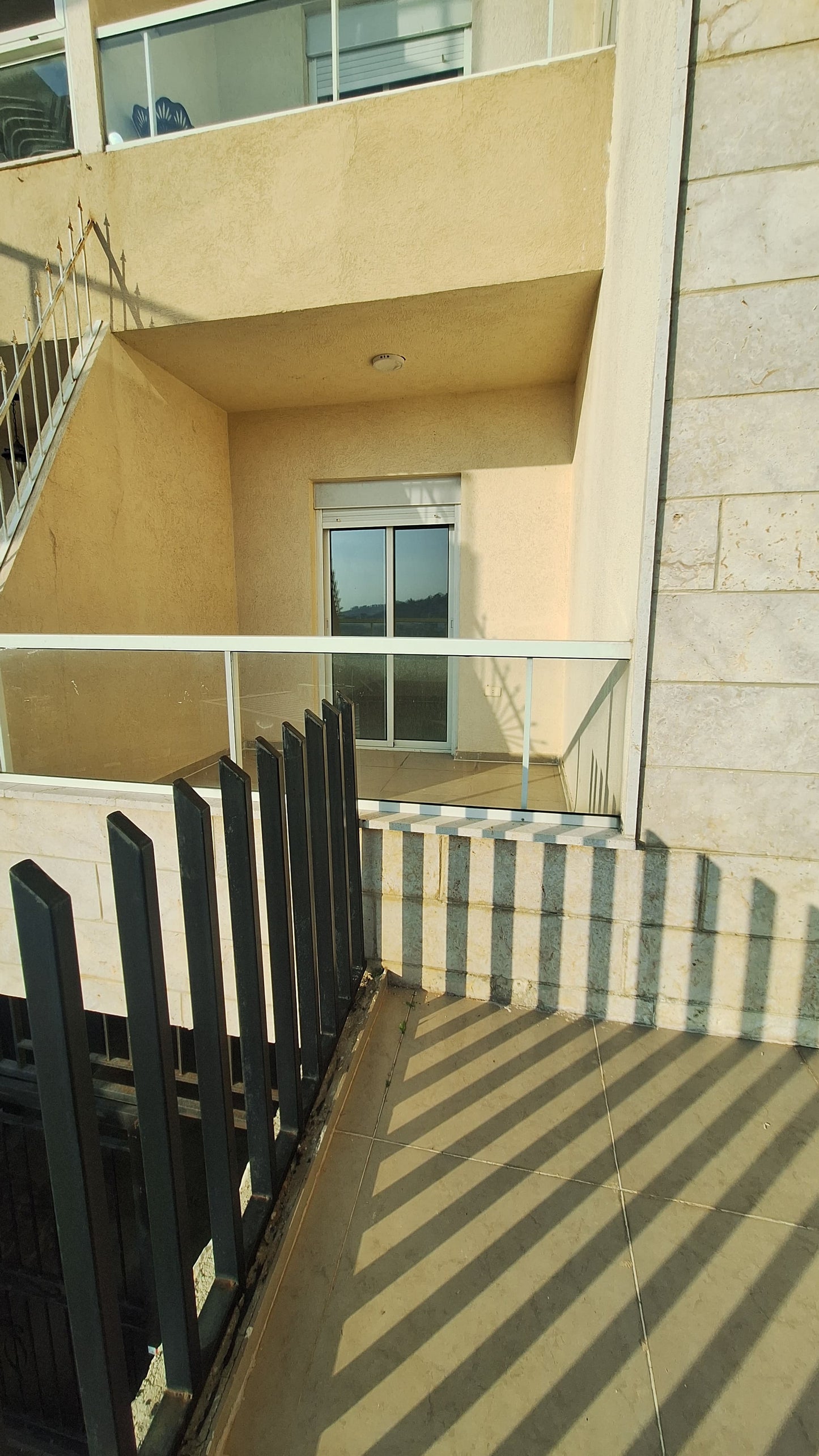 Apartment for sale in Nahr Ibrahim - شقة للبيع في نهر إبراهيم