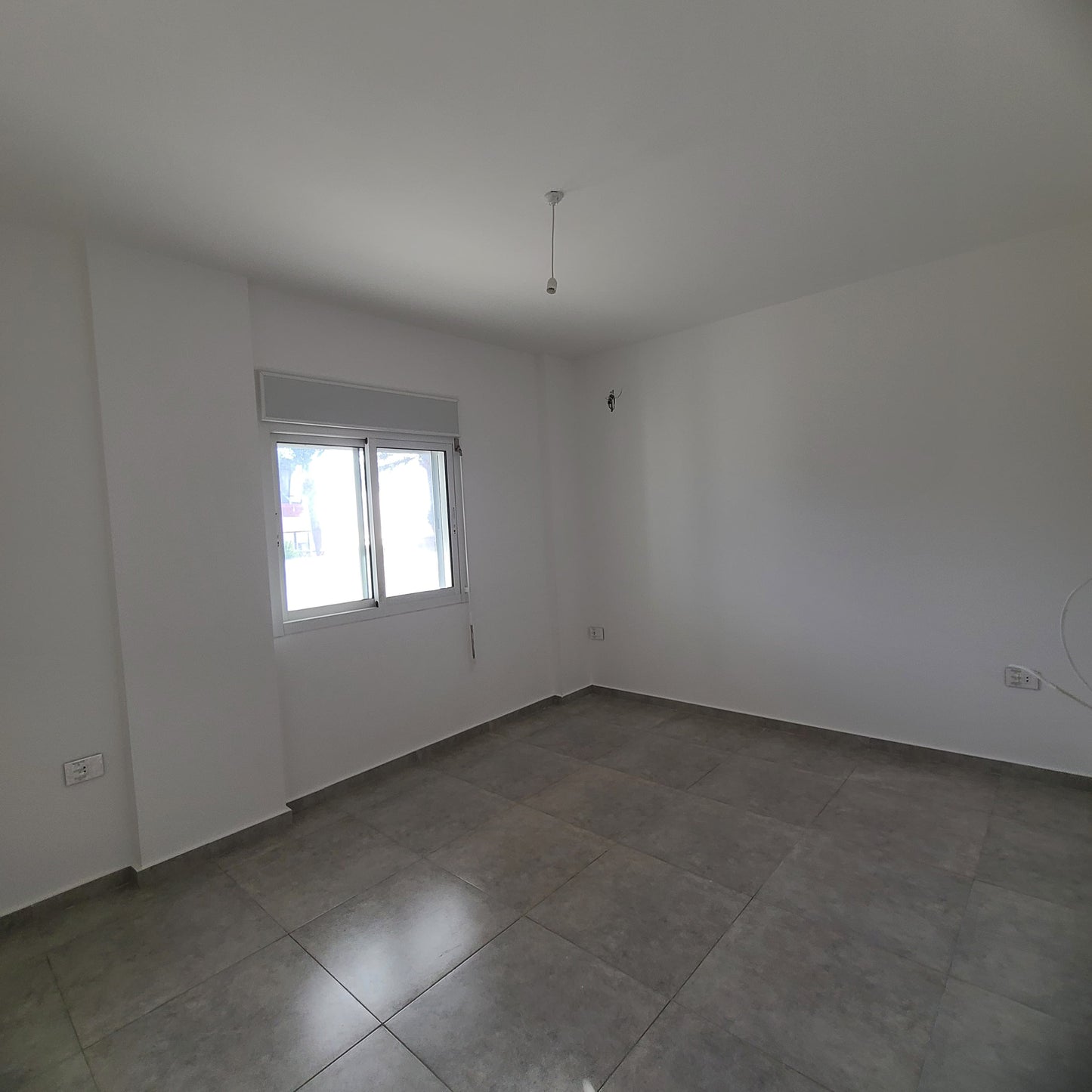 Apartment for sale in Hosrayel - شقة للبيع في حصرايل