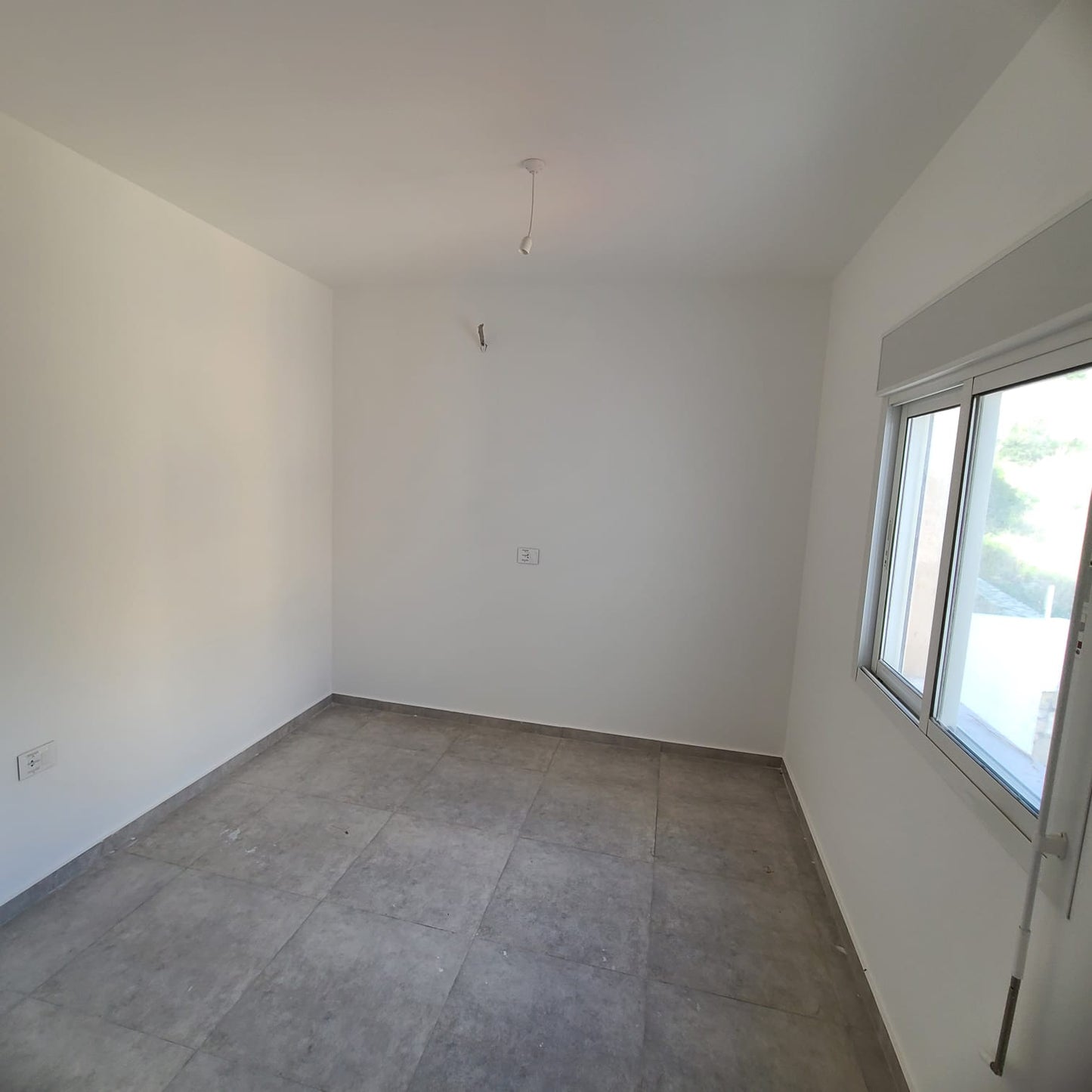 Apartment for sale in Hosrayel - شقة للبيع في حصرايل