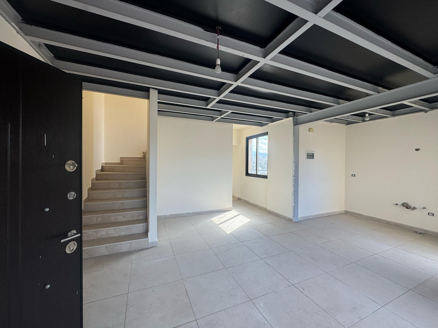 Apartment for sale in Jdeideh - شقة للبيع في جديدة