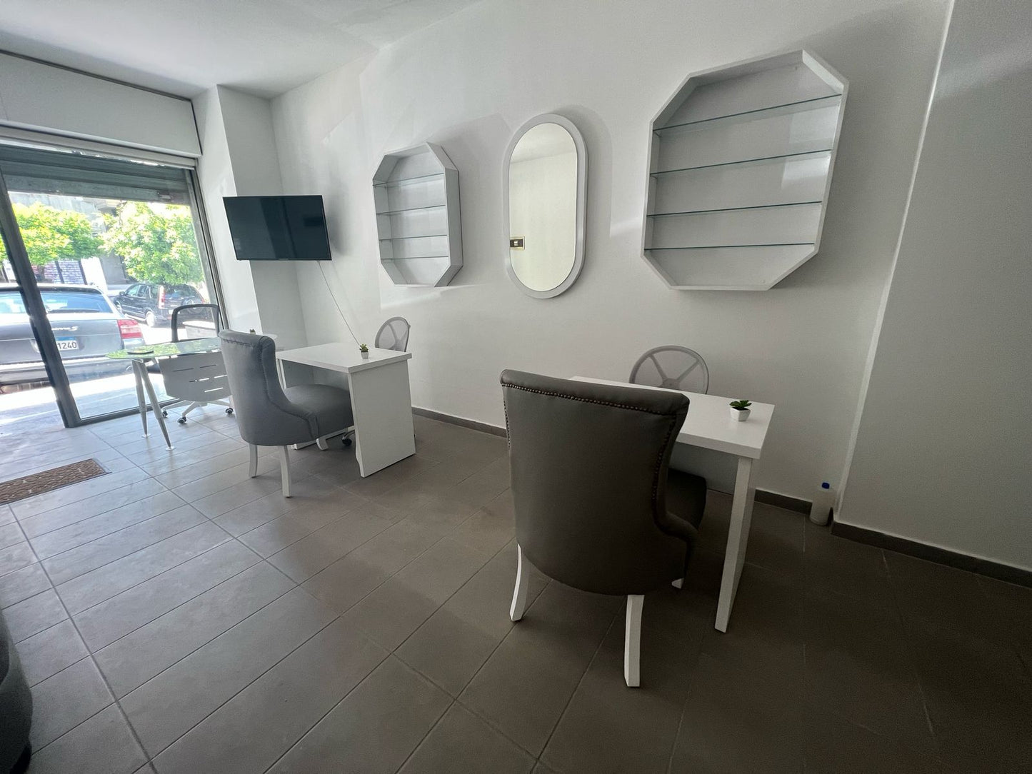 Shop for rent in Zouk Mikael - محل للإيجار في زوق مكايل