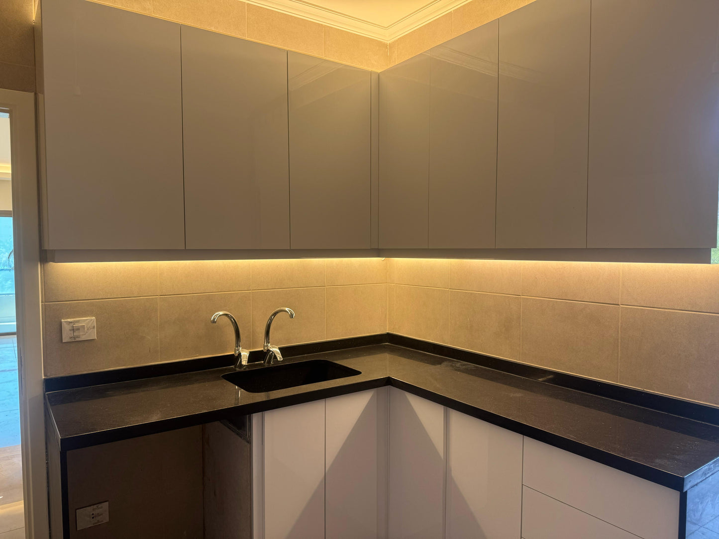 Apartment for sale in Dbayeh - شقة للبيع في الضبية