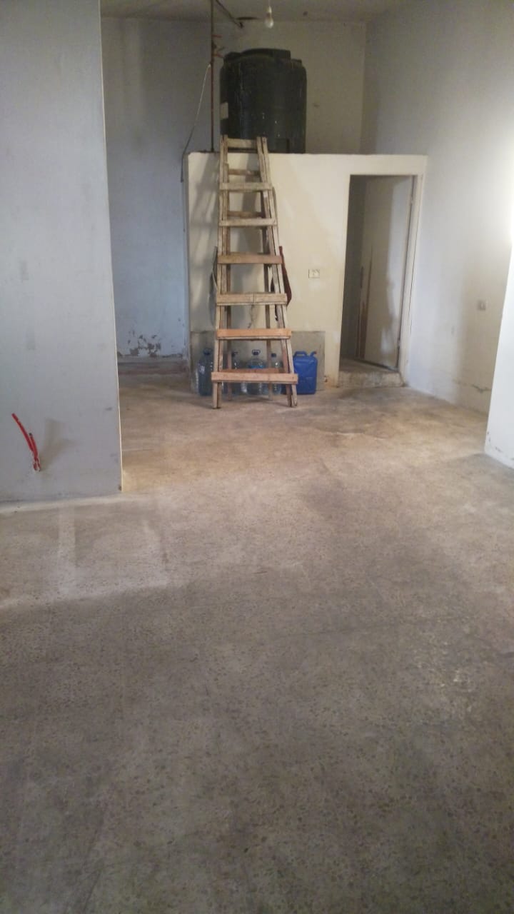 Depot for sale in Sin El Fil - مستودع للبيع في سن الفيل