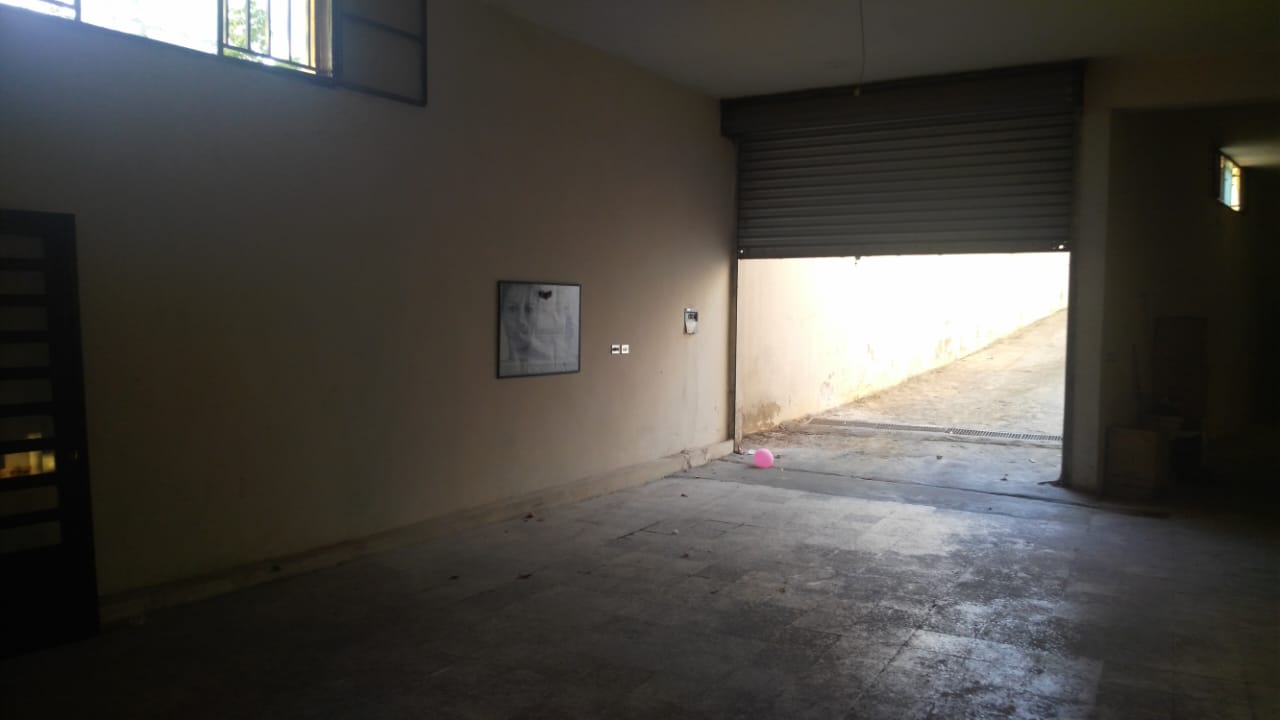 Depot for sale in Sin El Fil - مستودع للبيع في سن الفيل