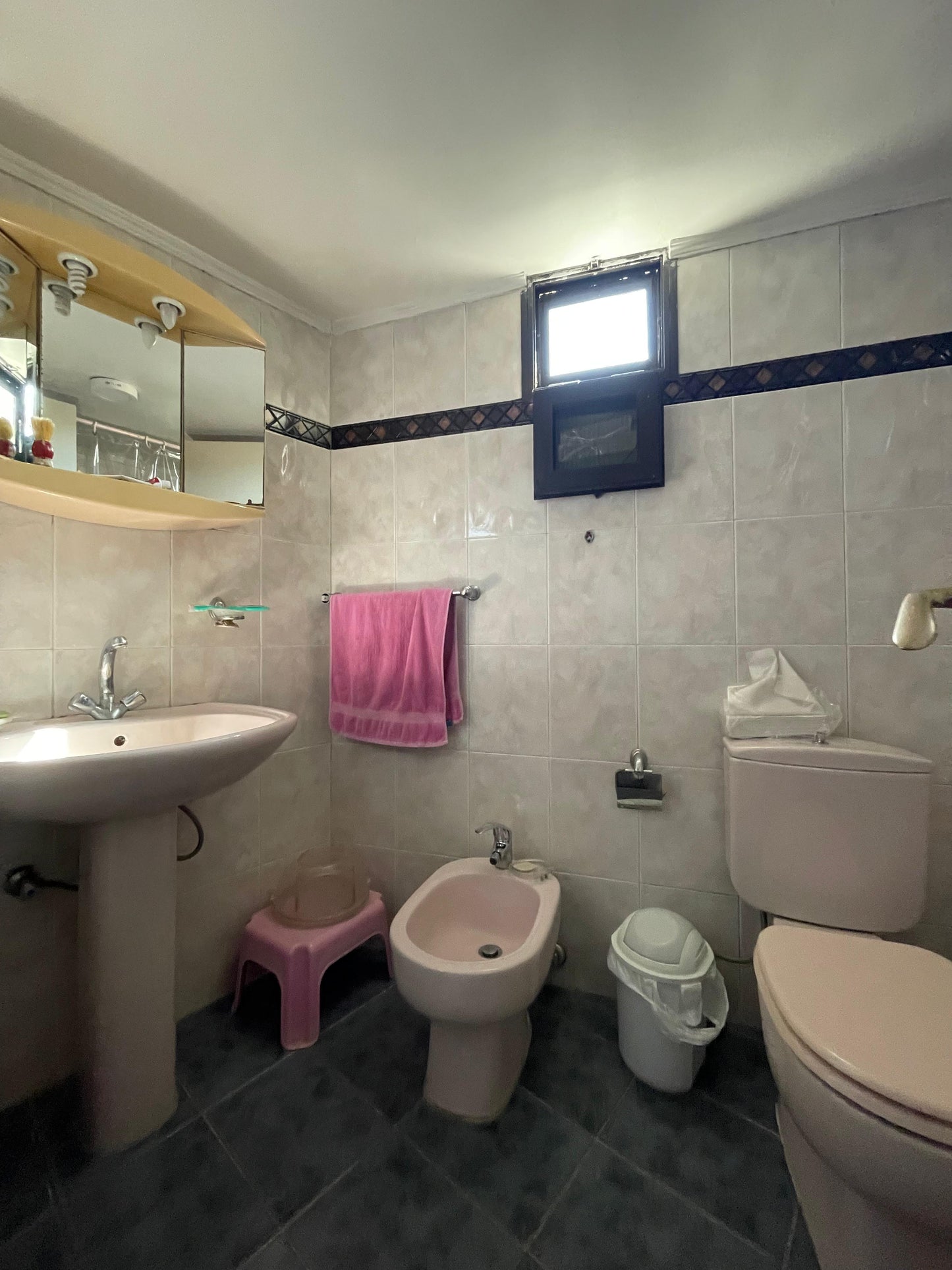 Duplex for sale in Ballouneh - دوبلكس للبيع في بلونة