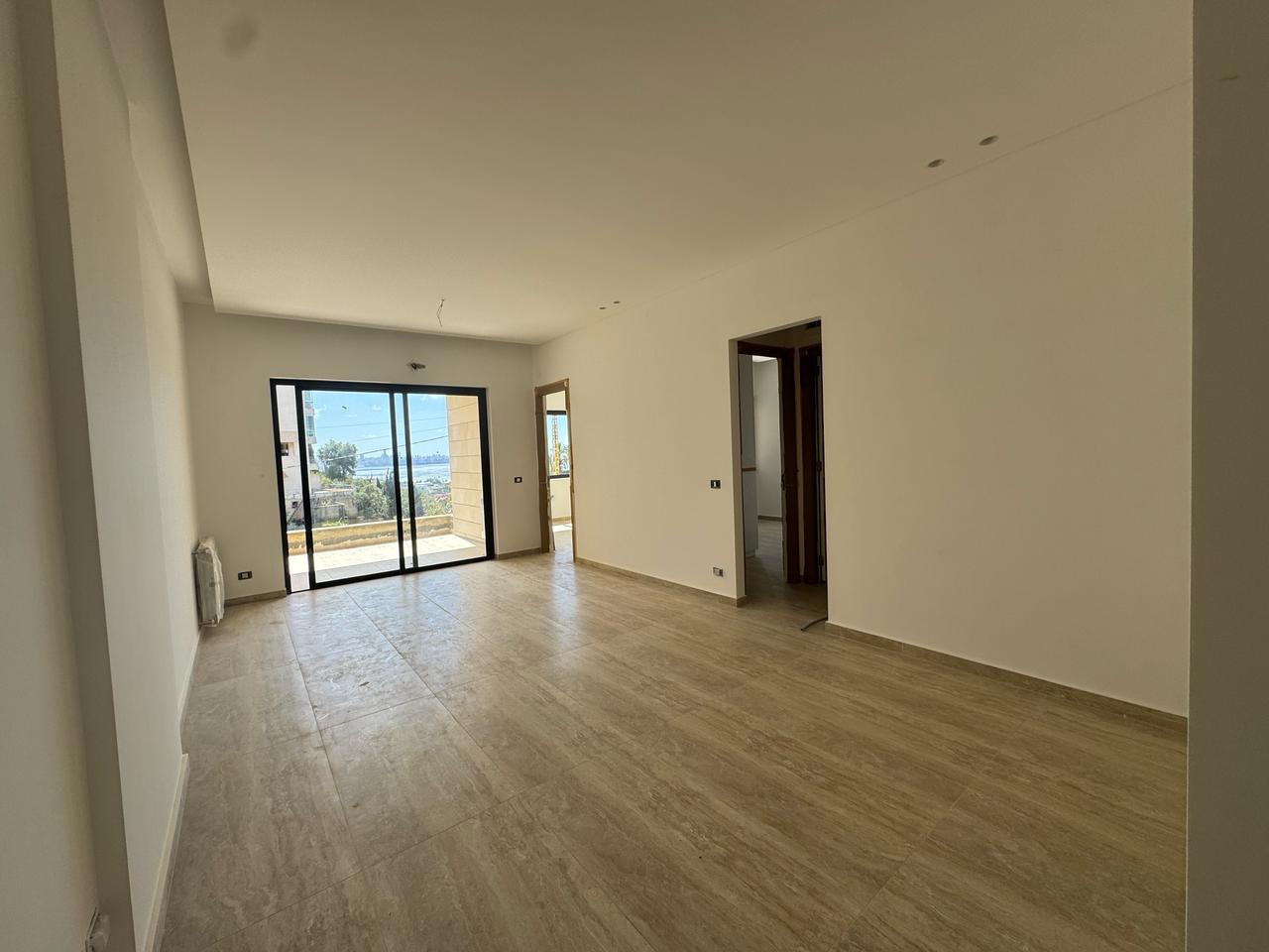Apatment for sale in Dbayeh - شقة للبيع في ضبية