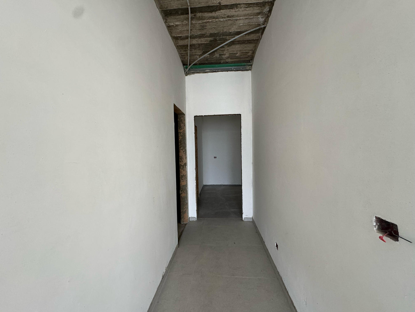 Apartment for sale in Tilal Ain Saadeh -شقة للبيع في تلال عين سعاده