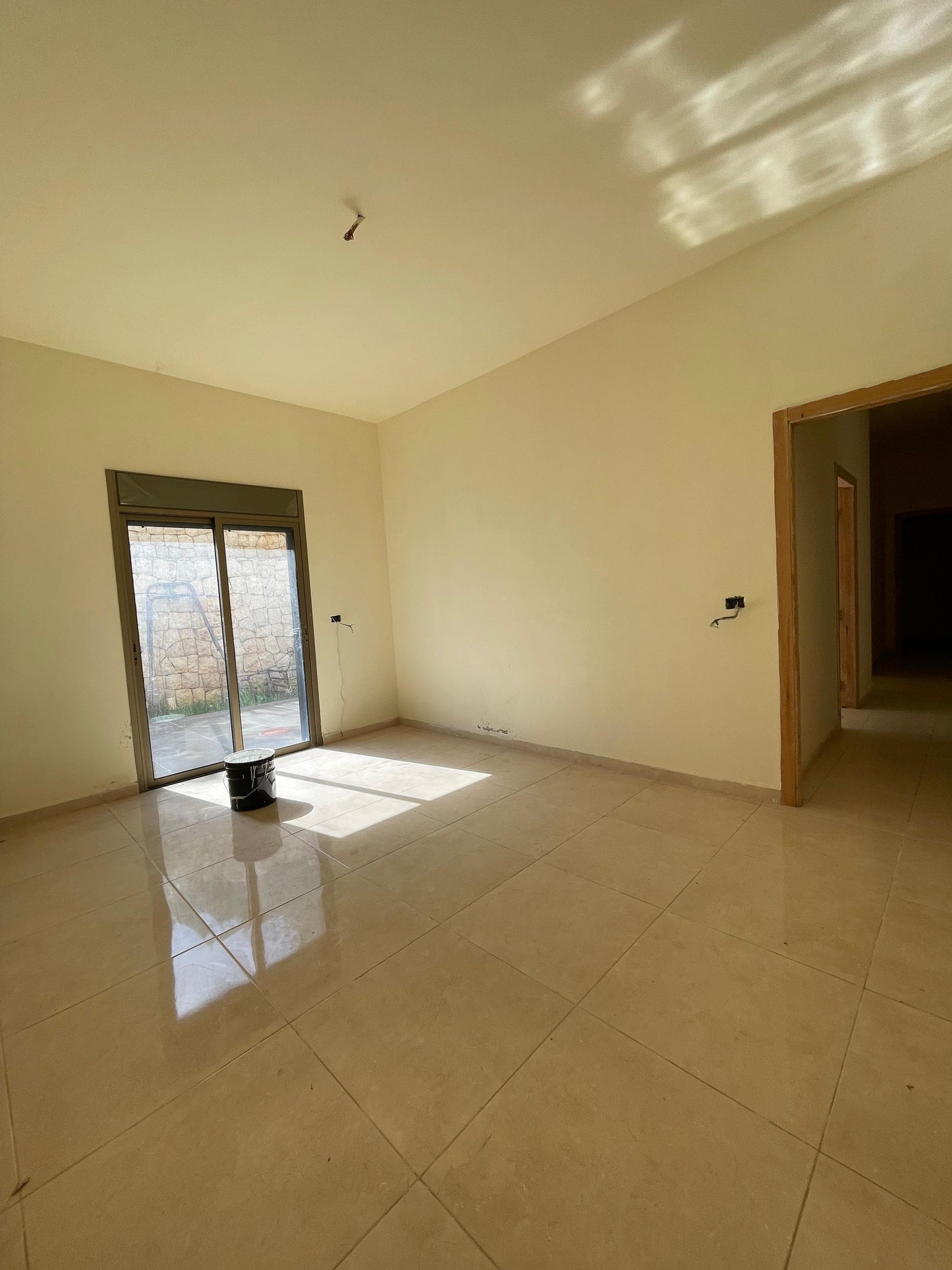 Apartment for sale in Ajaltoun - شقة للبيع في عجلتون