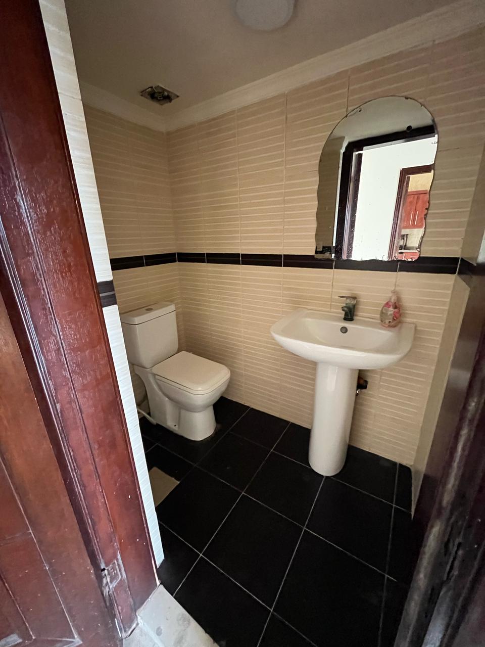 Apartment for sale in Beirut - شقة للبيع في بيروت