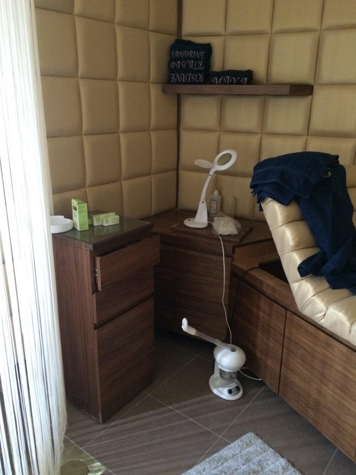 Beauty Salon for sale in Ghazir - صالون تجميل للبيع في غزير