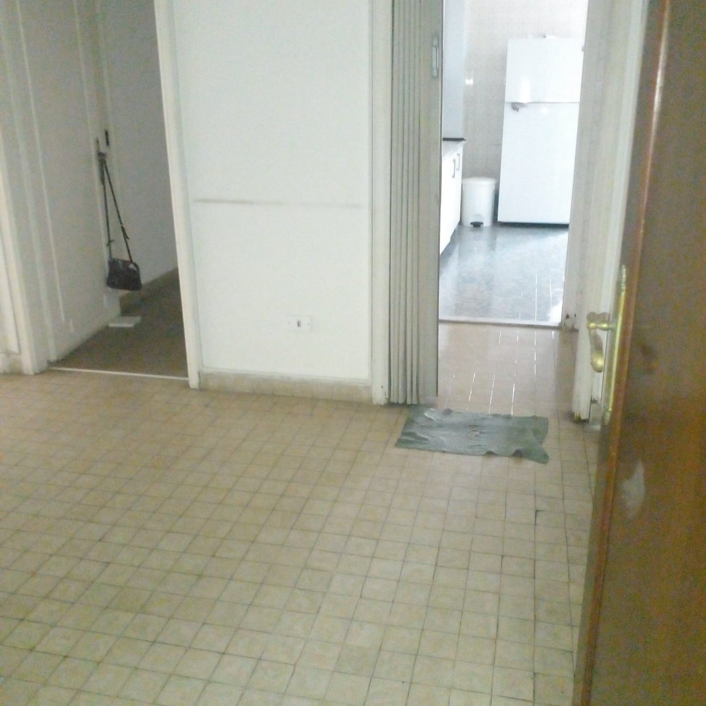 Apartment for sale in Msaytbeh - شقة للبيع في المصيطبة