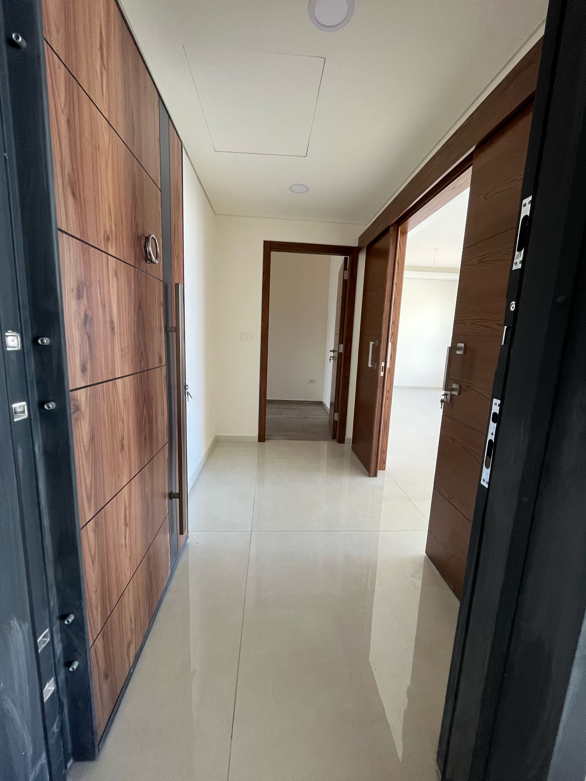 Apartment for sale in Verdun - شقة للبيع في فردان