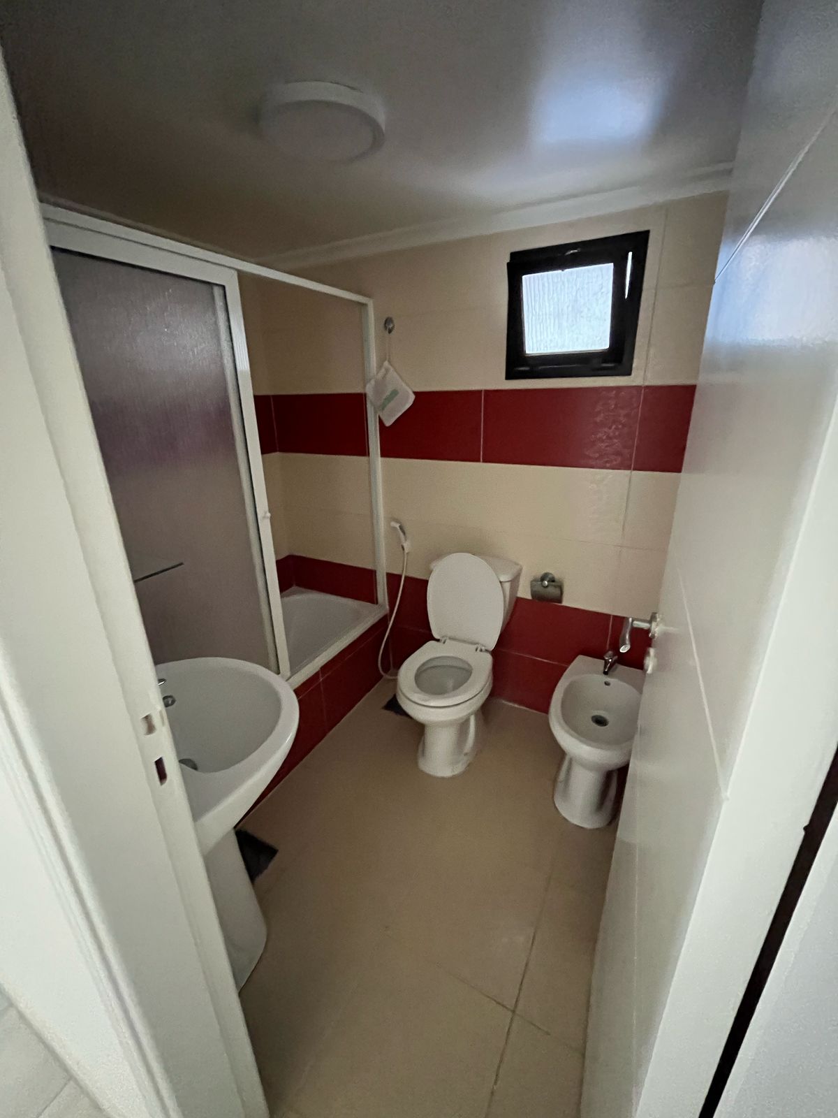 Apartment for sale in Beirut - شقة للبيع في بيروت