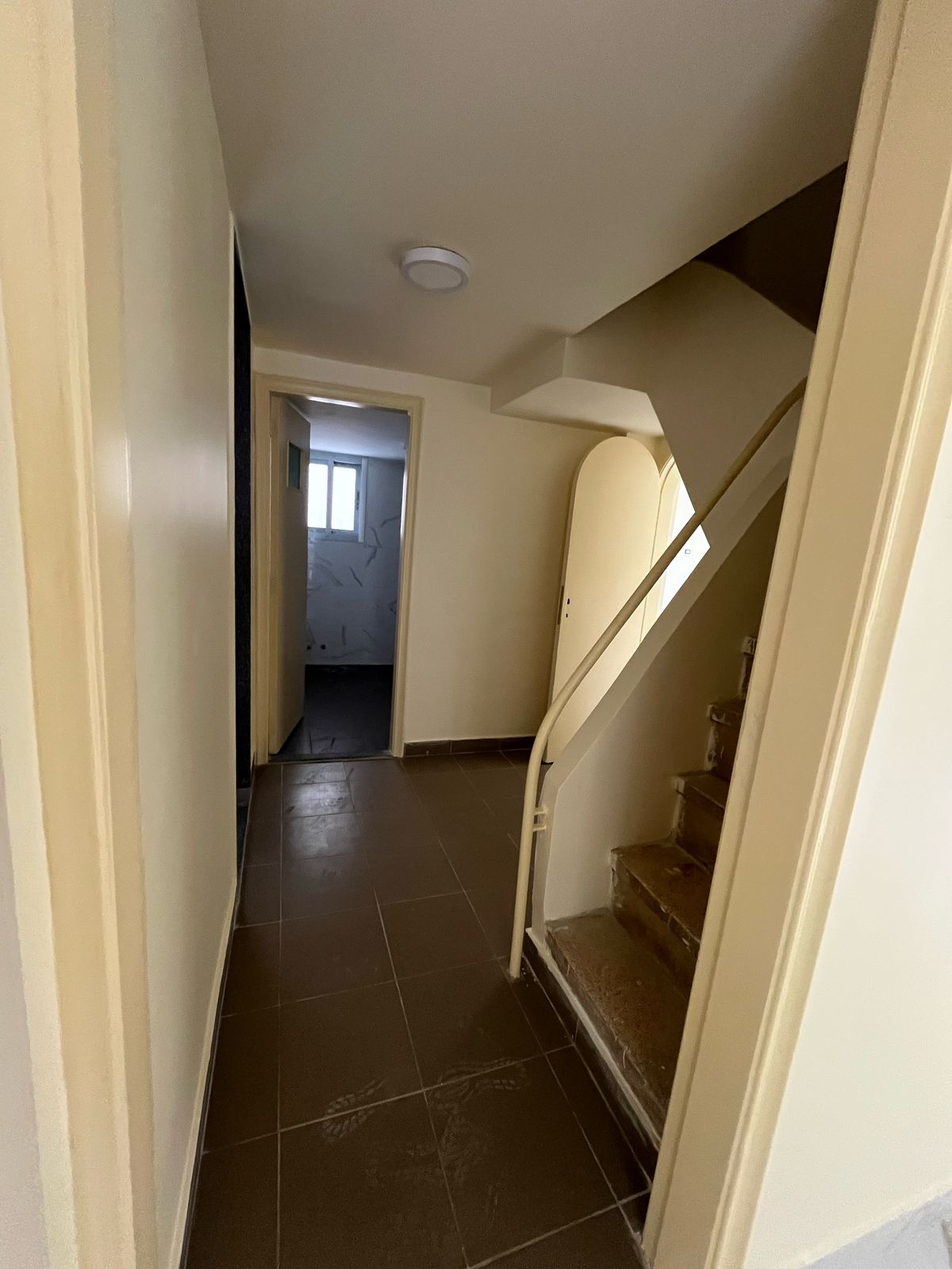 Apartment for sale in Al Zarif - شقة للبيع في الظريف