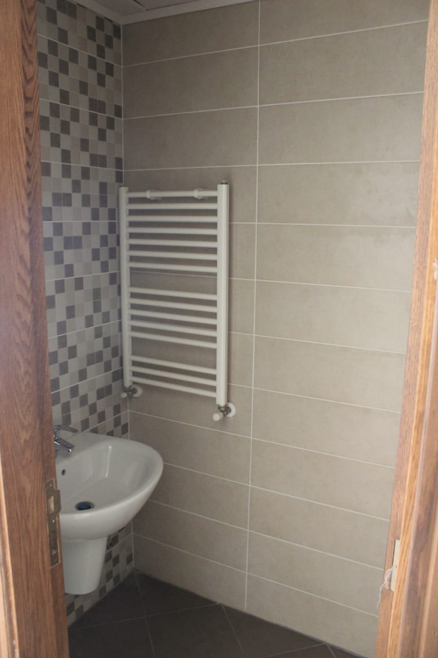 Apartment for sale in Ain Aar - شقة للبيع في عين عار