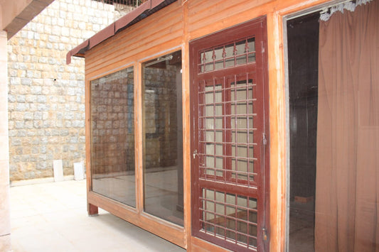 Villa for rent in Ain Aar - فيلا للإيجار في عين عار