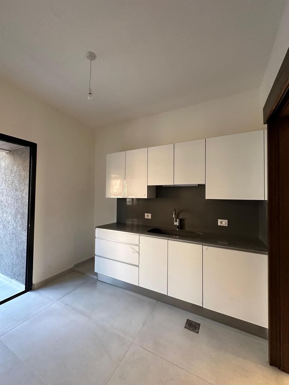 Apartment for rent in Jal El Dib - شقة للإيجار في جل الديب