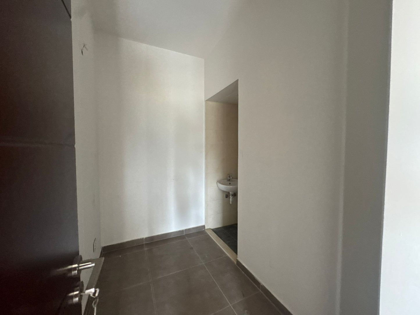 Apartment for sale in Bsalim - شقة للبيع في بصاليم