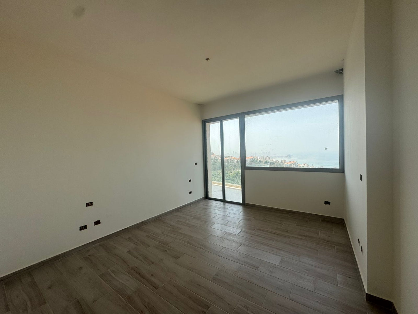 Apartment for sale in Bsalim - شقة للبيع في بصاليم