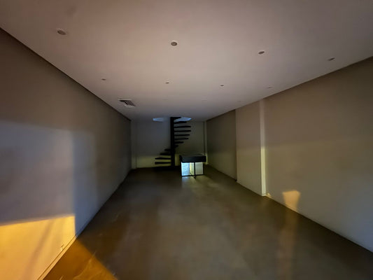 Shop for rent in Zalka - محل للإيجار في الزلقا