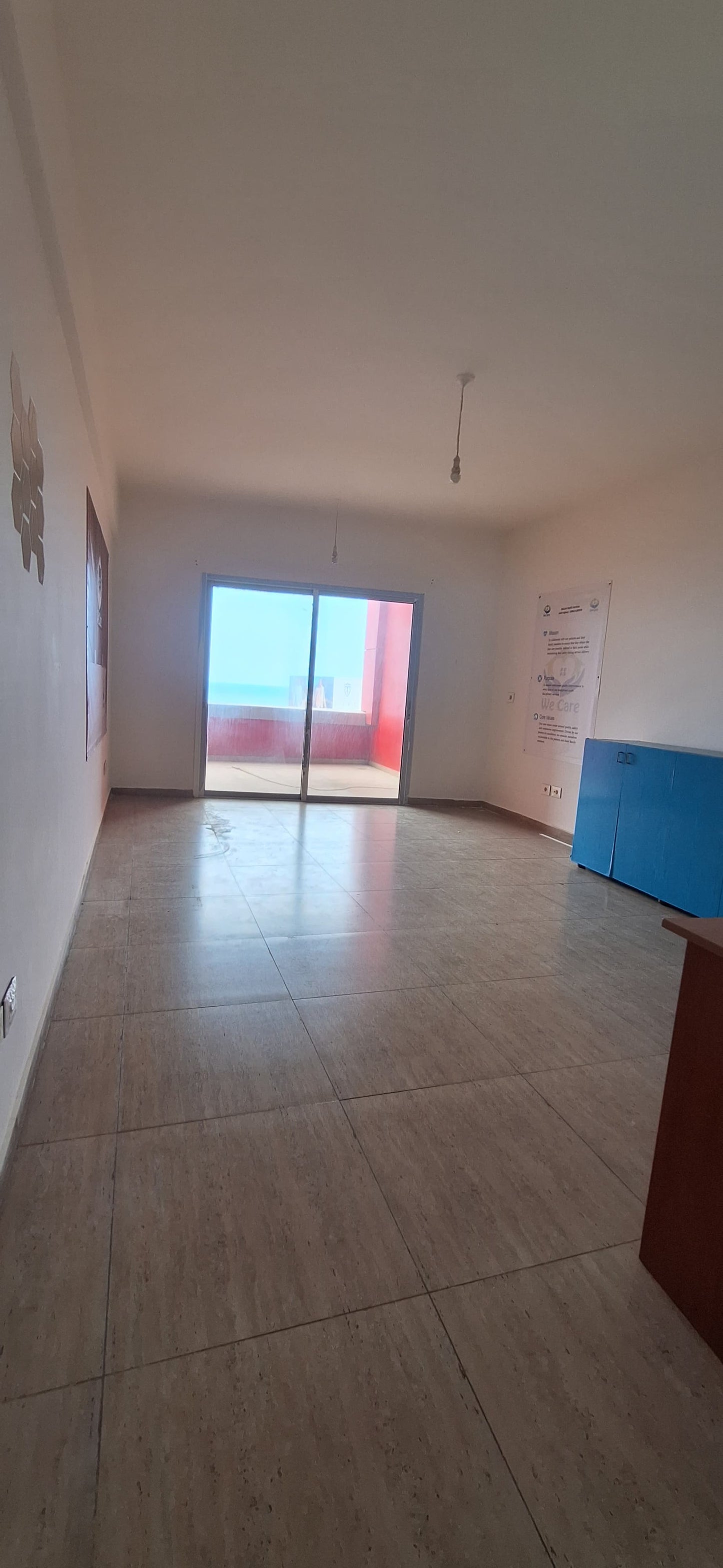 Office for rent in Halat - مكتب للإيجار في حالات GM119K