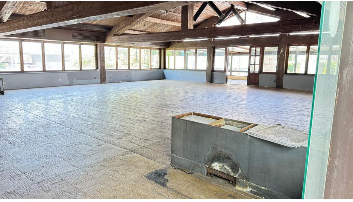 Building for rent in Sin El Fil - مبنى للإيجار في سن الفيل